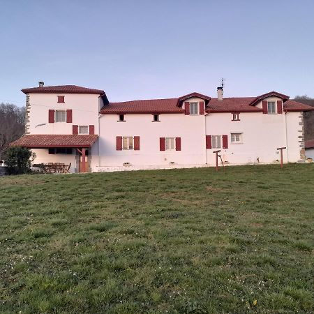 Gite A La Ferme Larranda Suhescun 外观 照片